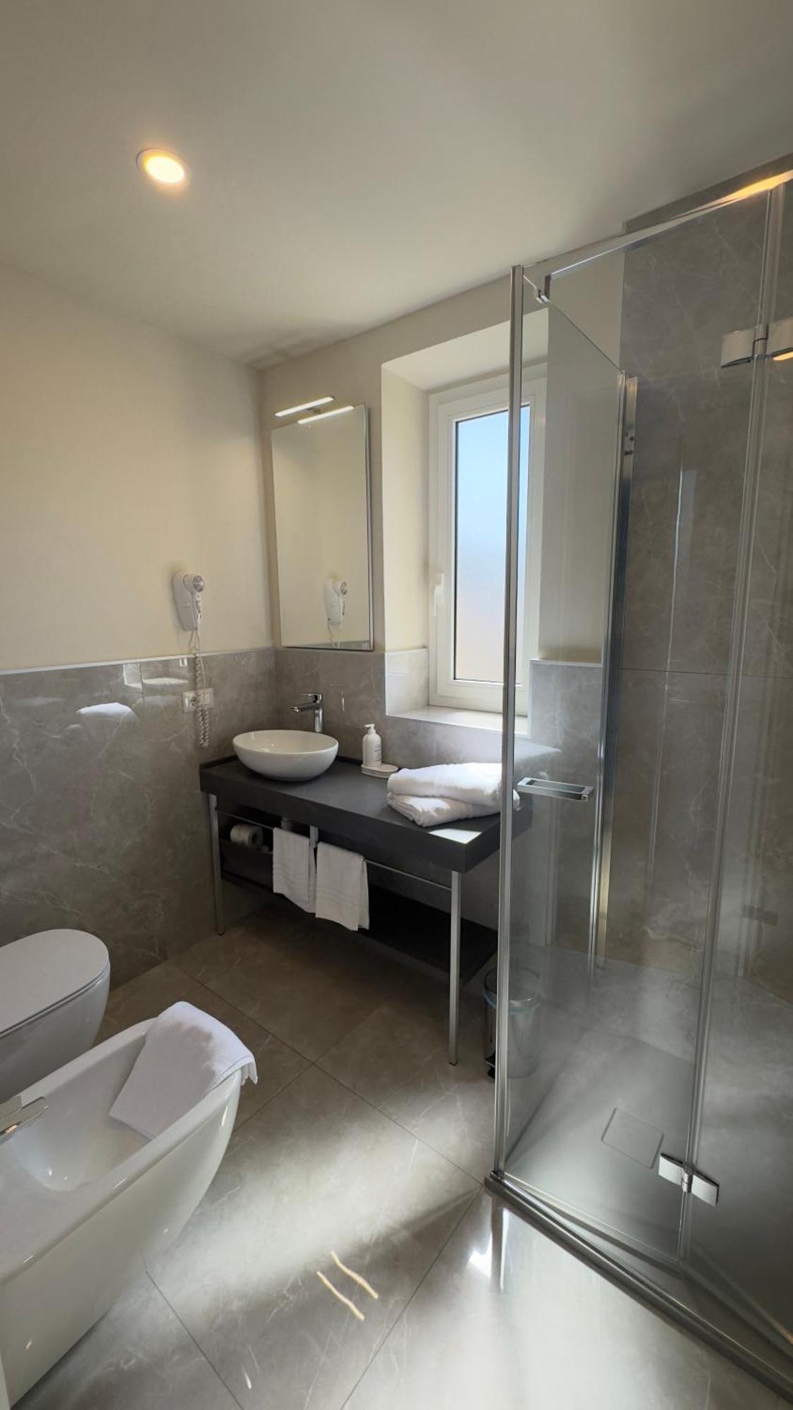 Haus Bethusy Apartment เบลลาโจ ภายนอก รูปภาพ